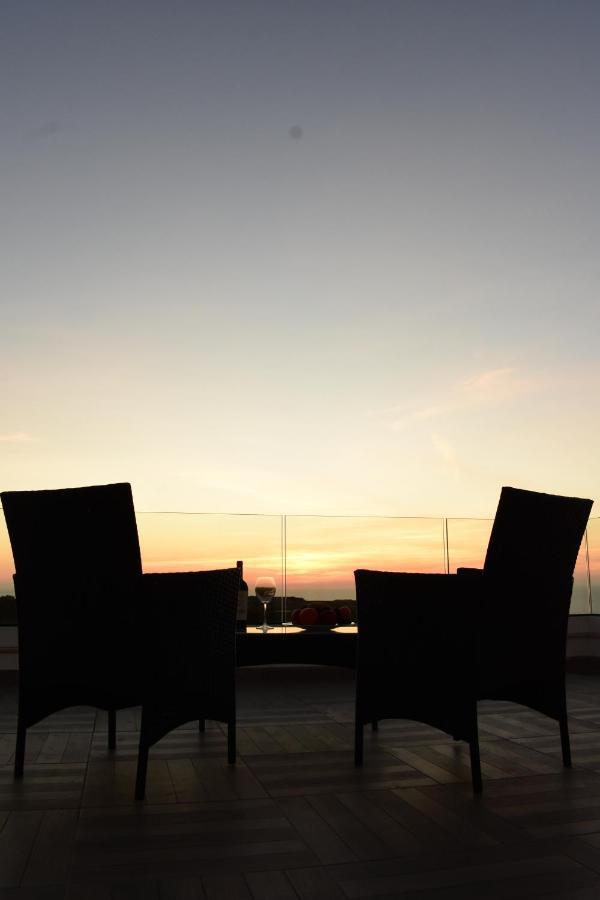Sunset And Seaview Apartment -Brand New Mellieħa Esterno foto